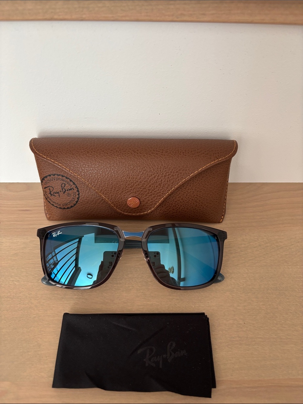 Men/Unisex Rayban Sunglasses larger size